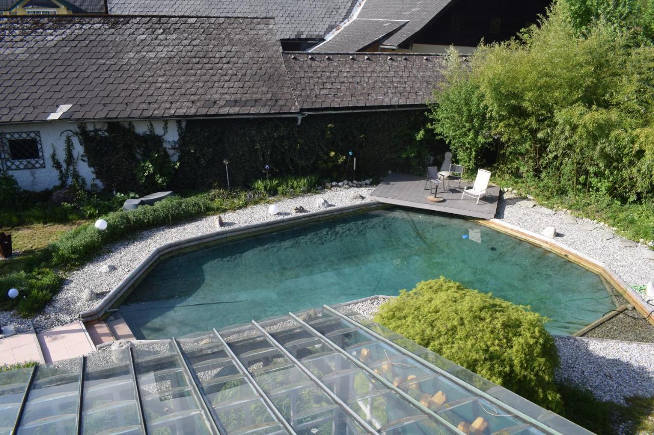 Haus Mit Sauna Und Privatem Badeteich In Anif Bei Salzburg Buitenkant foto