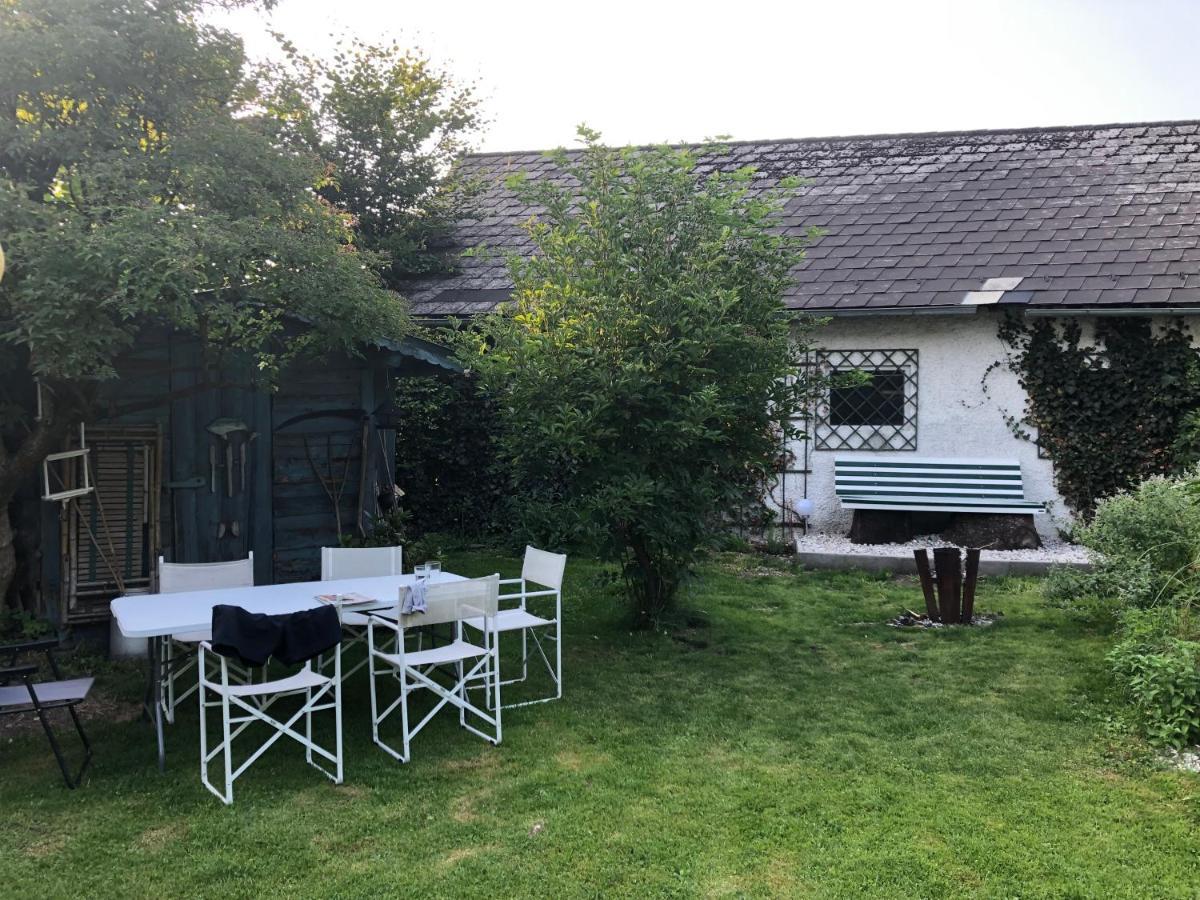 Haus Mit Sauna Und Privatem Badeteich In Anif Bei Salzburg Buitenkant foto
