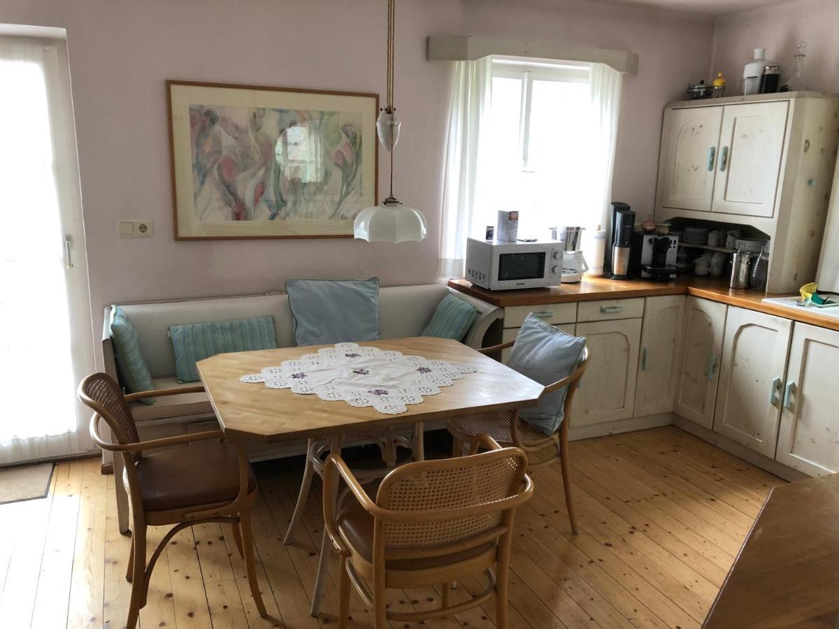 Haus Mit Sauna Und Privatem Badeteich In Anif Bei Salzburg Buitenkant foto