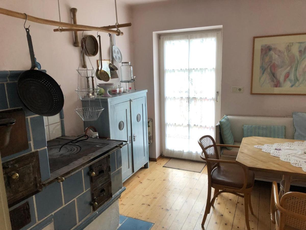 Haus Mit Sauna Und Privatem Badeteich In Anif Bei Salzburg Buitenkant foto