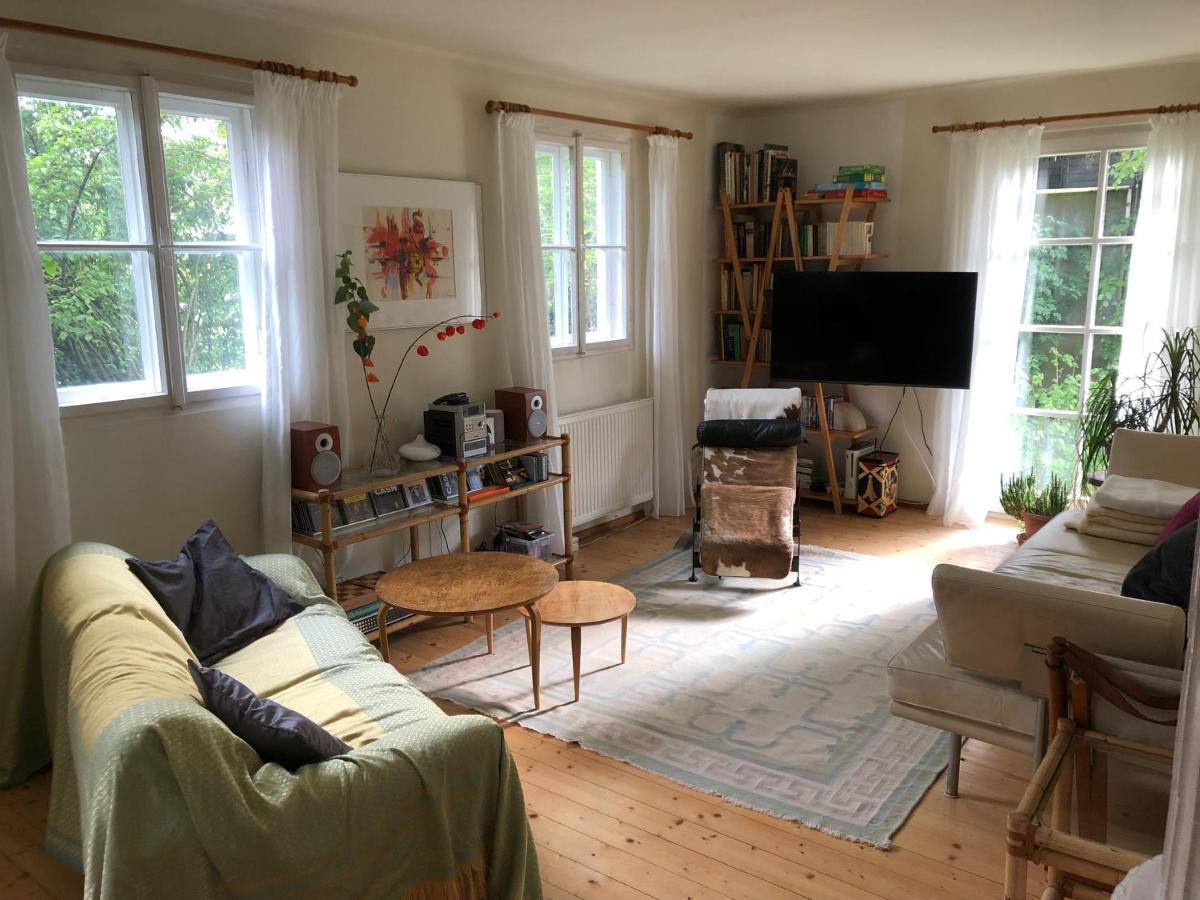 Haus Mit Sauna Und Privatem Badeteich In Anif Bei Salzburg Buitenkant foto