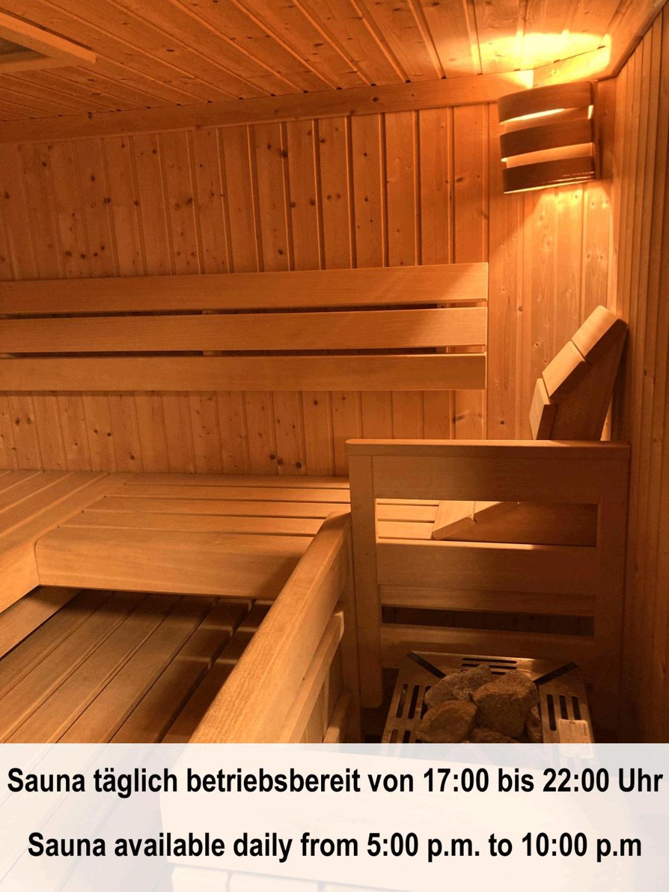 Haus Mit Sauna Und Privatem Badeteich In Anif Bei Salzburg Buitenkant foto